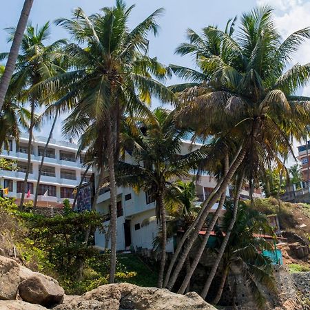 كوفالام Surya Beach Resort المظهر الخارجي الصورة