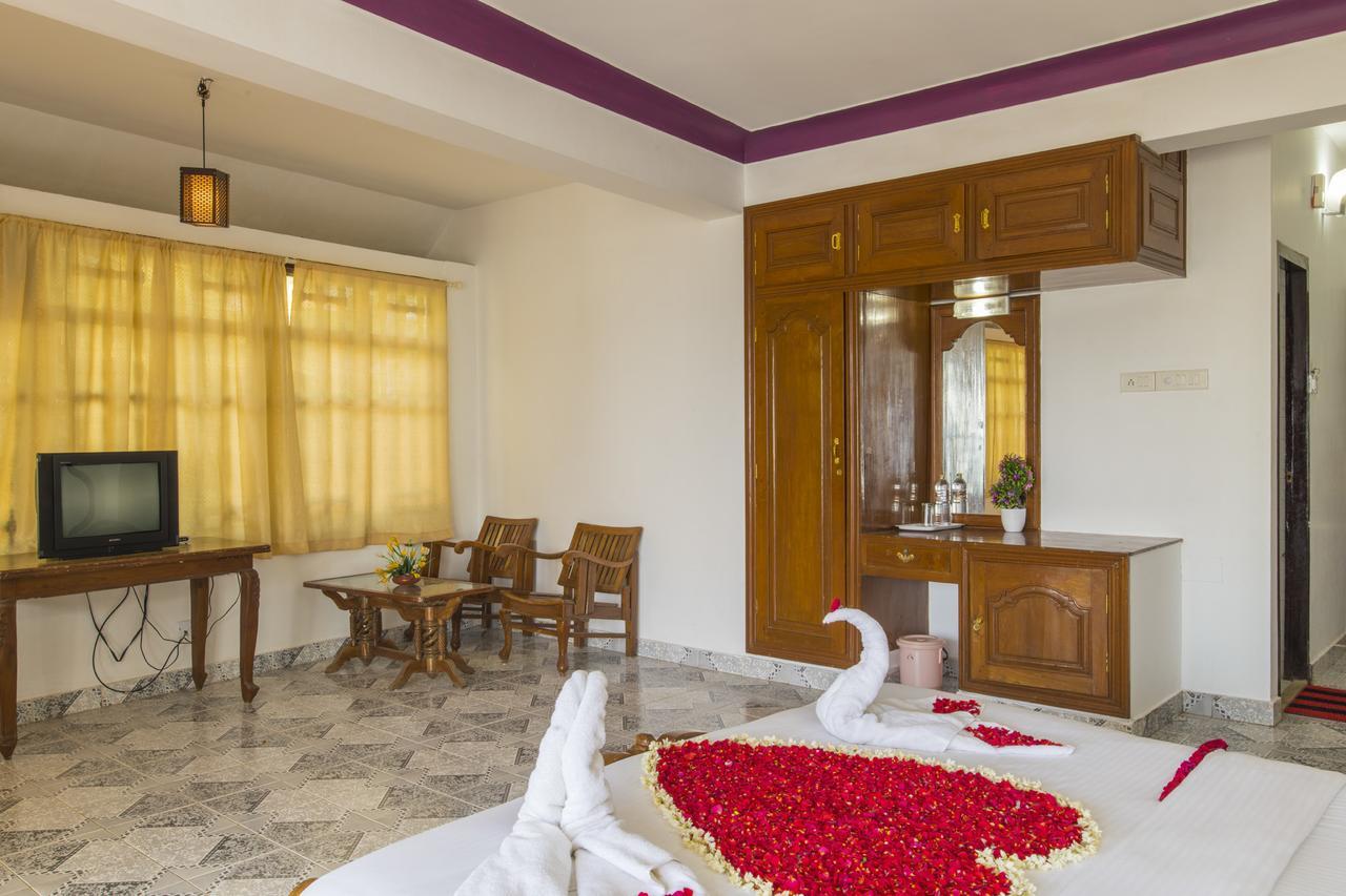 كوفالام Surya Beach Resort المظهر الخارجي الصورة